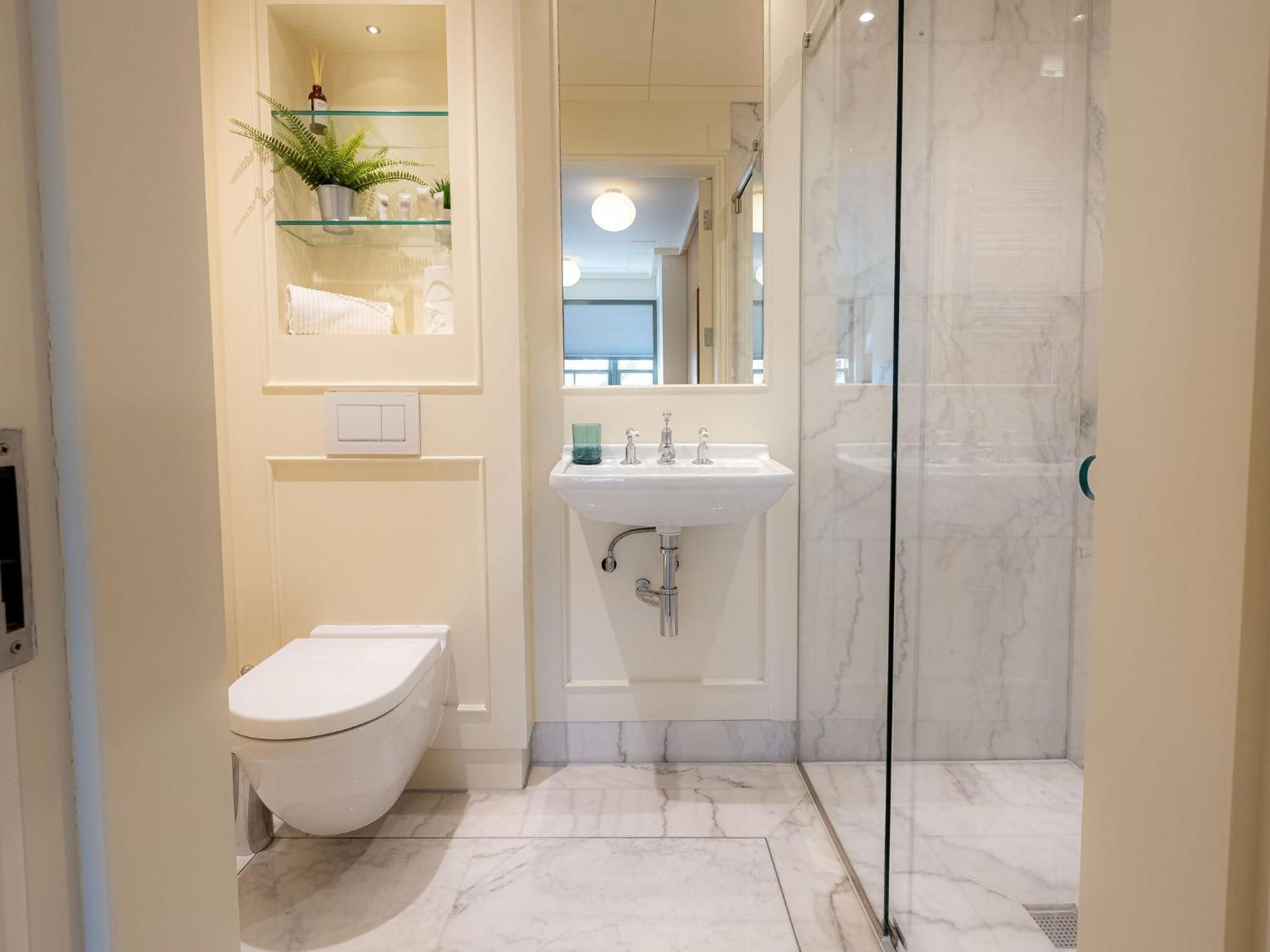 Modern Deluxe Five Bedroom House Near Chalk Farm Station By Belvilla Londra Esterno foto