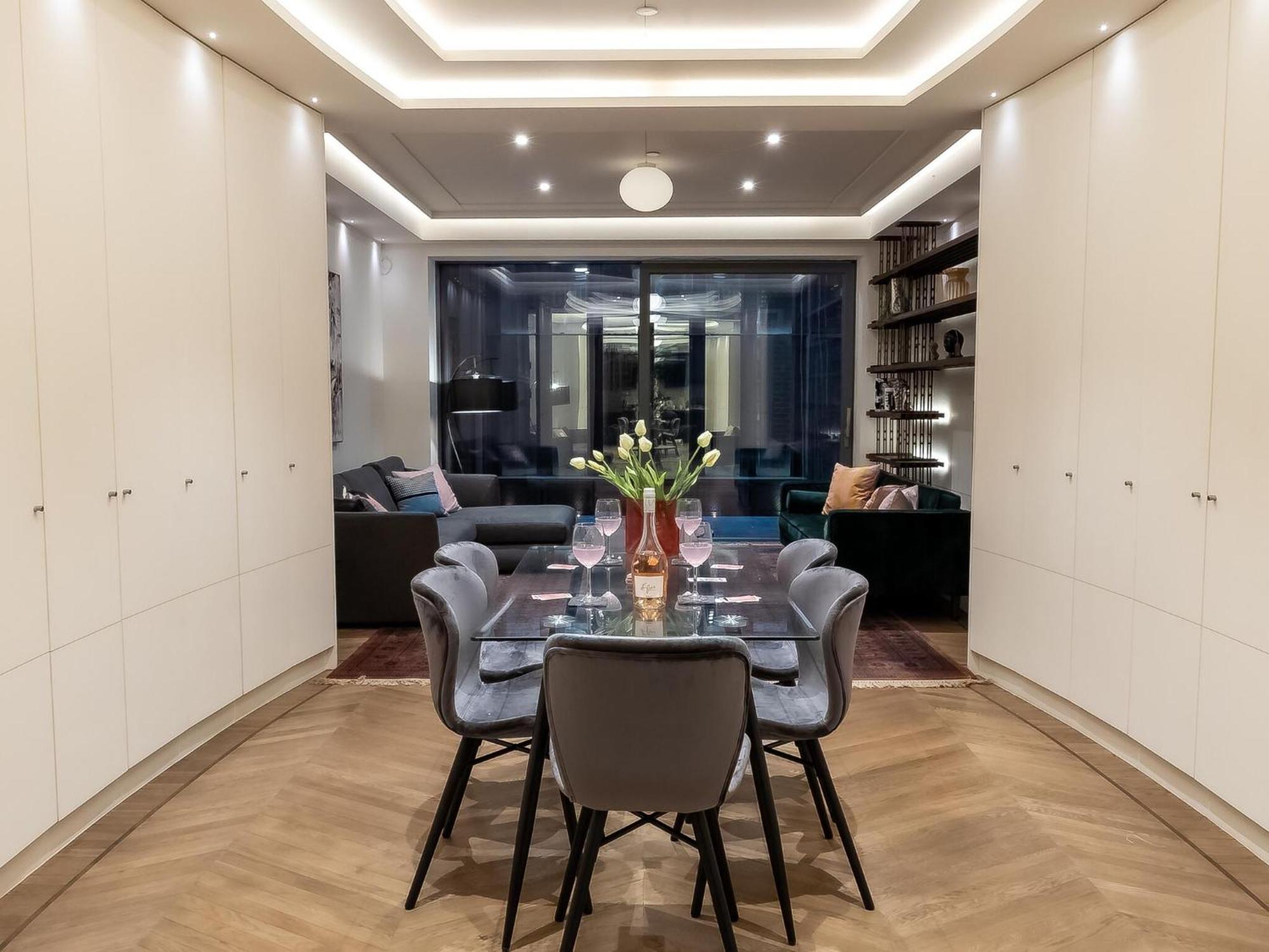 Modern Deluxe Five Bedroom House Near Chalk Farm Station By Belvilla Londra Esterno foto