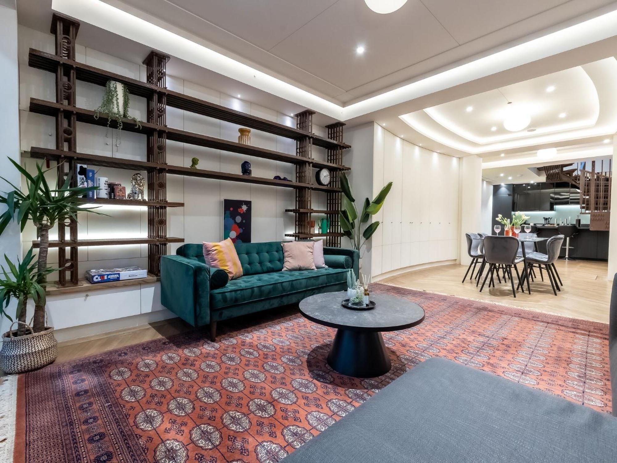 Modern Deluxe Five Bedroom House Near Chalk Farm Station By Belvilla Londra Esterno foto