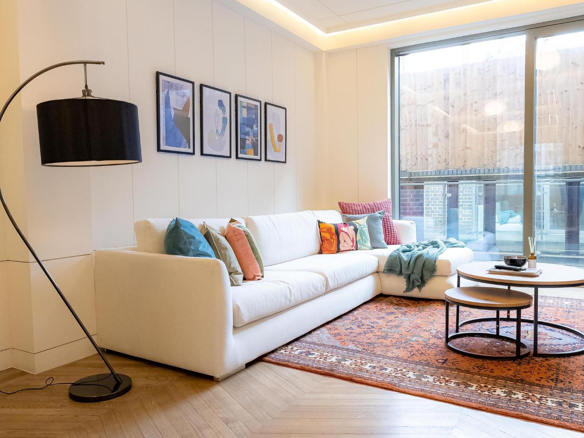 Modern Deluxe Five Bedroom House Near Chalk Farm Station By Belvilla Londra Esterno foto